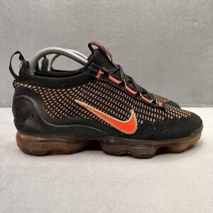 Womens 9 / Mens 7.5 Nike Air VaporMax 2021 Flyknit Black Magma Athletic Sneakers